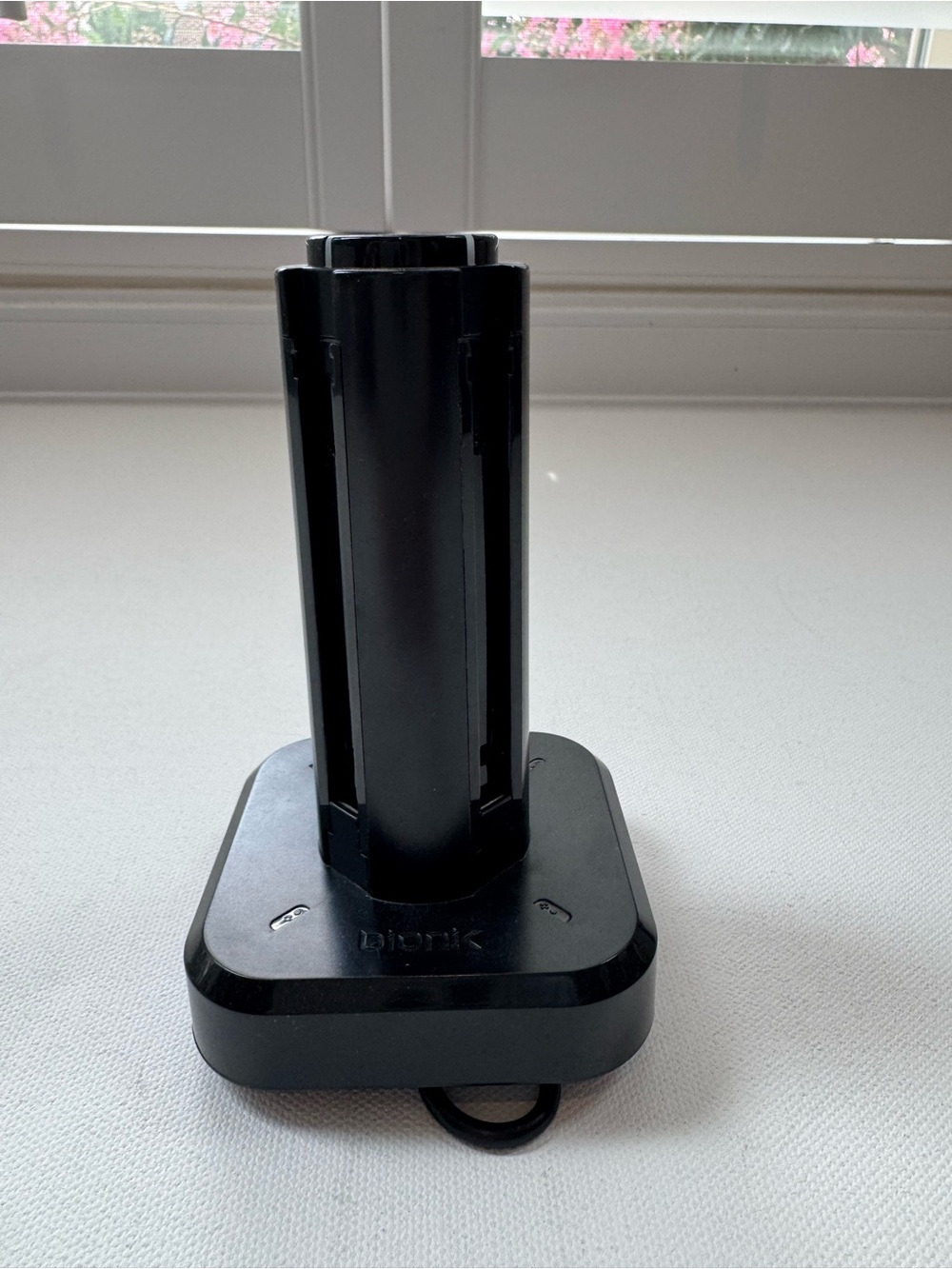 Bionik Nintendo Switch Controller Charging Stand Dock USB Charging Station